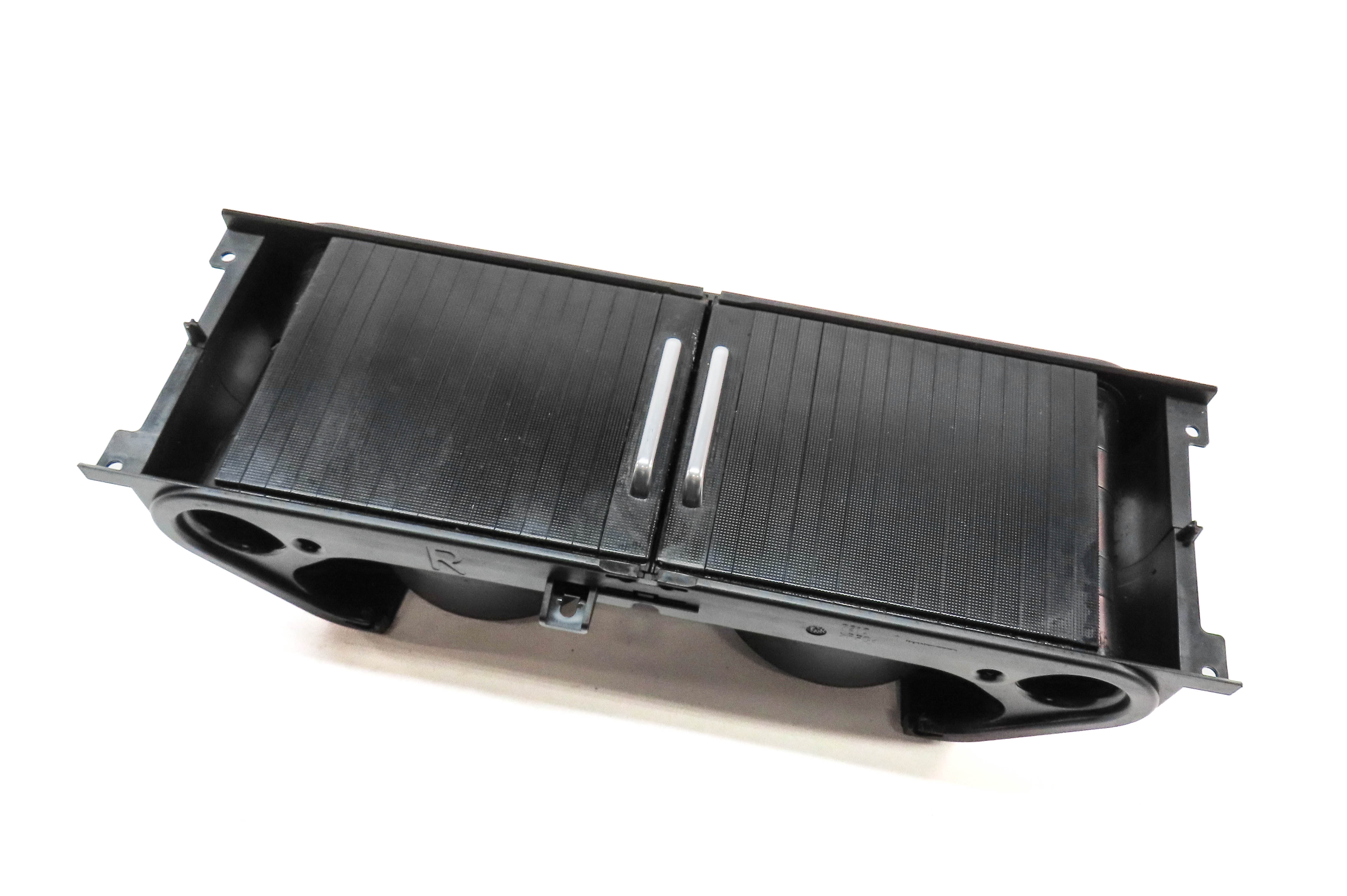 2010 RANGE ROVER (L322) FRONT CENTER CONSOLE CUP HOLDER DRINK HOLDER — exact item pictured
